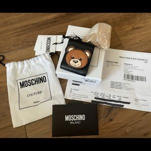 MOSCHINO-AUTHENTIC NWT Leather Teddy Lanyard Bag